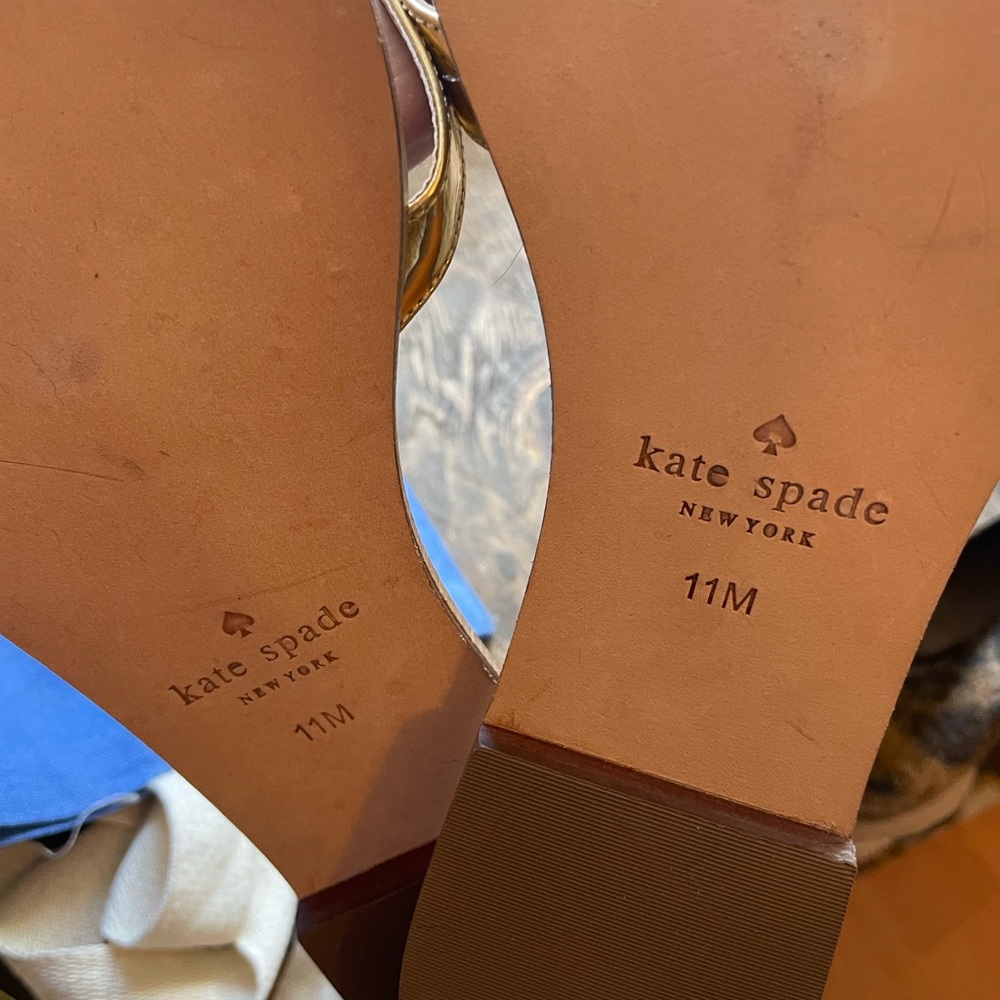 Kate Spade Sebastian Crab Sandals Gold Red - Picture 5 of 5